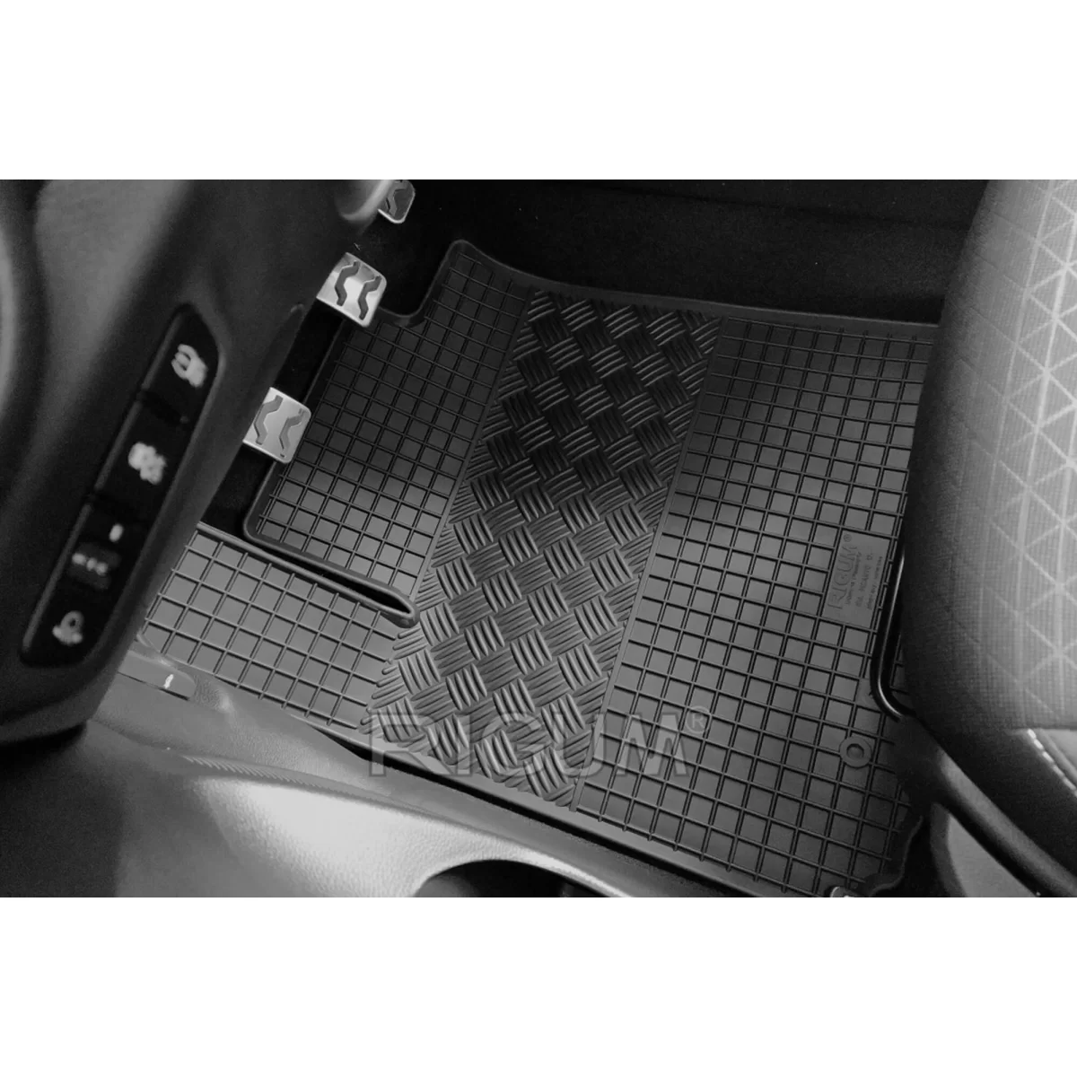 modal-image-6249610