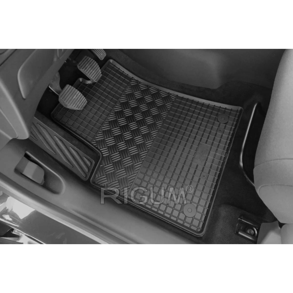 modal-image-6249643