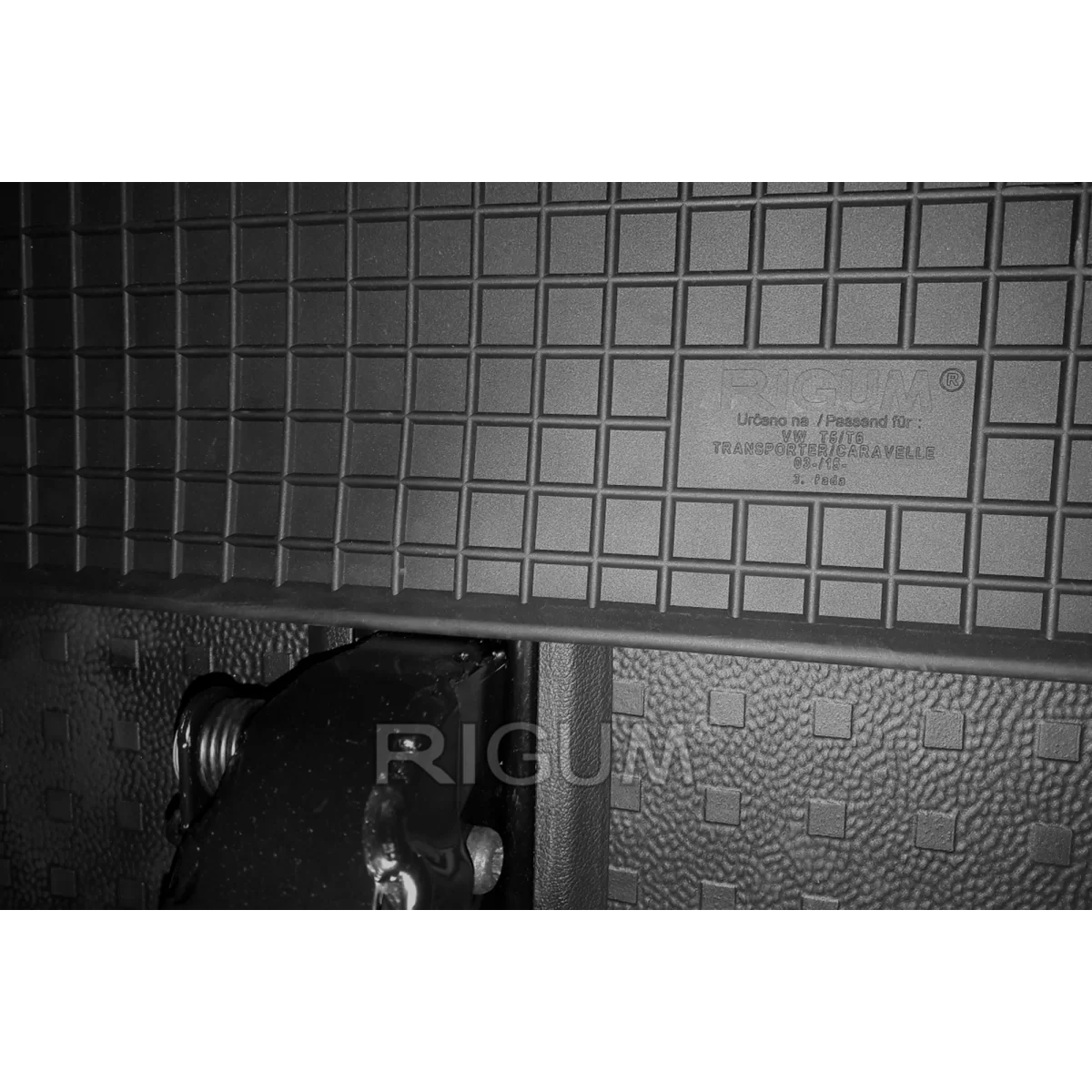 modal-image-6249722