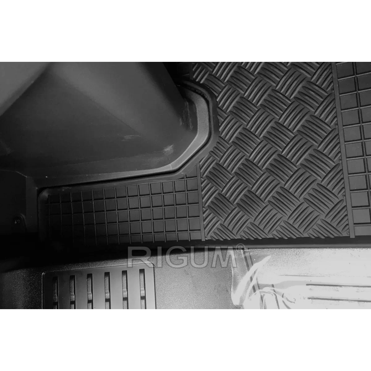 modal-image-6249762