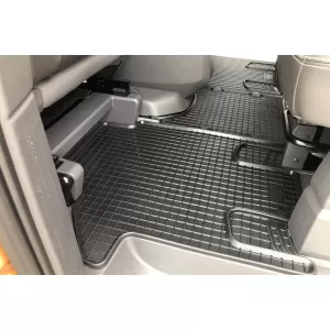 Mănuși din cauciuc specifice, potrivite pentru VW T7 Multivan după 2022, rândul doi, set de 3 piese, culoare neagră-image-6250094