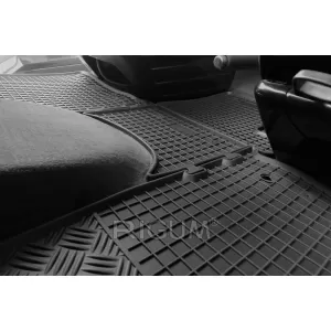 Mochete din cauciuc specifice, potrivite pentru VW T5 Transporter, Caravelle, Multivan cu tunel după 2003, T6 Transporter, Caravelle, Multivan cu tunel după 2015, 2 locuri, set de 4 piese, culoare nea-image-6250125