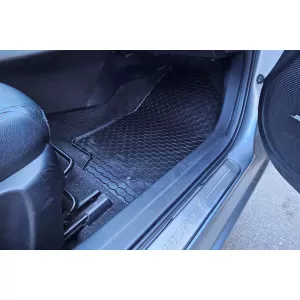 Mochete din cauciuc Gumarny Zubri potrivite pentru Mazda 3 2013-2018, Mazda 6 după 2013, set de 4 piese, culoare neagră-image-6252001