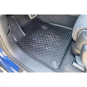 Mochete din cauciuc Gumarny Zubri potrivite pentru Audi Q7 după 2015, Audi Q8 după 2018, set de 4 piese, culoare neagră-image-6252094
