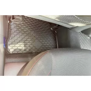 Mochete din cauciuc Gumarny Zubri potrivite pentru Hyundai Kona, Kona HeV 2018-2023, set de 4 piese, culoare neagră-image-6252230