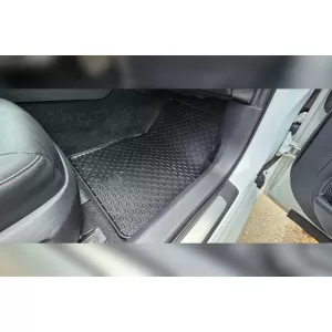 Mochete din cauciuc Gumarny Zubri potrivite pentru Toyota Camry după 2018, set de 4 piese, culoare neagră-image-6252355