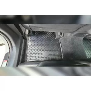 Mochete din cauciuc Gumarny Zubri potrivite pentru Toyota Camry după 2018, set de 4 piese, culoare neagră-image-6252356