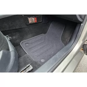 Mochete textile 3D Gumarny Zubri potrivite pentru Volkswagen Golf VI 2008-2013, Skoda Octavia 2008-2012, set de 4 bucăți, negru-image-6254093