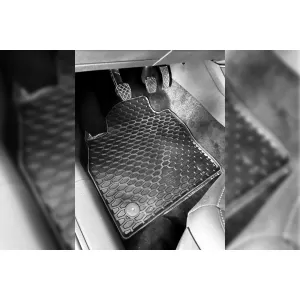 Mănuși din cauciuc Gumarny Zubri potrivite pentru Audi A1, Seat Ibiza, Arona, Volkswagen Polo după 2017, Skoda Fabia după 2021, set de 4 piese, culoare neagră-image-6254437