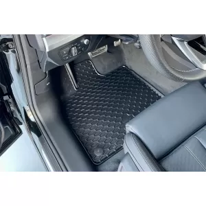 Mochete din cauciuc Gumarny Zubri potrivite pentru Audi Q5, Hybrid după 2017, set de 4 piese, culoare neagră-image-6254447