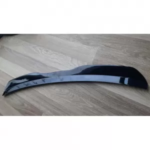 image-57-Univerzális hátsó kupa spoiler zongoralakk fekete vákuum / 95 cm