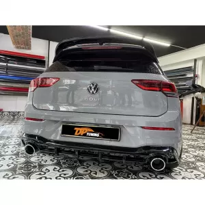 image-11-Golf 8 hátsó GTI diffúzor + króm kipufogóvégek zongoralakk fekete ABS / 2020-tól (jobb + bal szimpla kimenet)