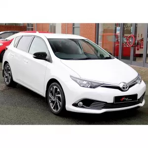 image-10-Auris Batman tükörborítás zongoralakk fekete / 2012-2018