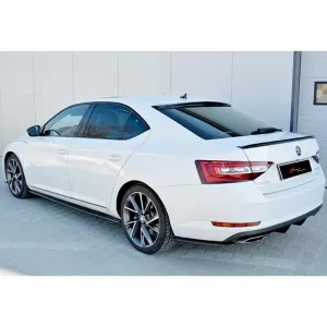 image-7-Skoda Superb MK3 Max hátsó tető spoiler, zongoralakk fekete, vákuumformázott műanyag / 2015-től