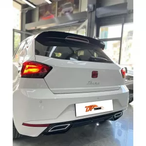 image-29-Seat Ibiza Mk5 sport diffúzor kipufogóvégekkel, zongoralakk fekete, vákuumozott műanyag / 2017