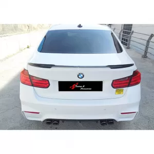 image-23-F30 hátsó csomagtér M4 spoiler, fényezetlen ABS / 2012-2018