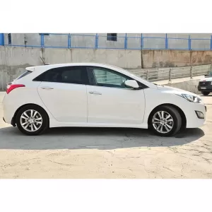 image-15-Hyundai i30 Sport küszöb spoiler, fényezetlen vákuum műanyag / 2012-2017