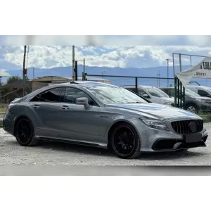 Kit carrozzeria tuning A design 63 tipo adatto per Mercedes CLS C218 2011-2017 con griglia cromata-image-6264920