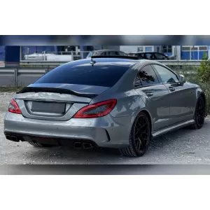 Kit carrozzeria tuning A design 63 tipo adatto per Mercedes CLS C218 2011-2017 con griglia cromata-image-6264922