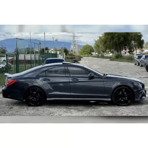 Kit carrozzeria tuning A design 63 tipo adatto per Mercedes CLS C218 2011-2017 con griglia cromata-image-6264929