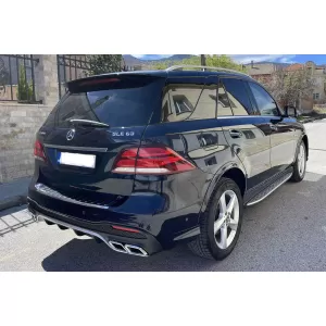 Un pacchetto di design tipo 63 adatto per Mercedes GLE W166 2015-2019 con paraurti posteriore-image-6265141