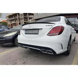 Un pacchetto di design tipo C63 adatto per Mercedes Classe C W205 berlina 2013-2019-image-6265301