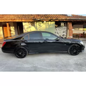 Un pacchetto di design tipo S65 adatto per Mercedes Classe S W221 2006-2013 per passo corto e lungo, senza minigonne laterali-image-6265331