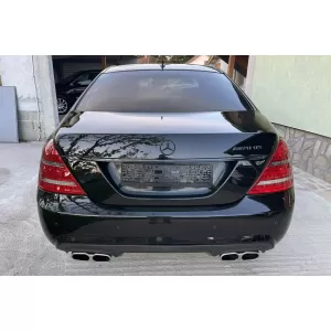 Un pacchetto di design tipo S65 adatto per Mercedes Classe S W221 2006-2013 per passo corto e lungo, senza minigonne laterali-image-6265333