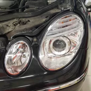 Headlights Set Suitable for Mercedes-Benz E-Class W211 02-06 Chrome Facelift Look H7/H7 (Halogen) With Motor Depo-image-6290334