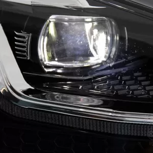 Headlights Set Suitable for VW Golf 7.5 17-19 Facelift DRL & Dynamic Signal Black/Chrome Line GTI Look H7 With Motor Carner-image-6290700