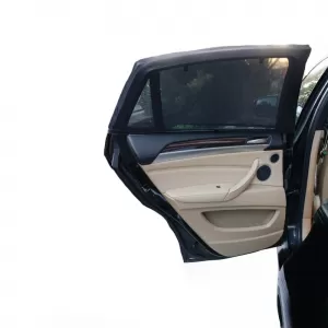 Sun Shade Interior Car Side Windows Flexible Medium 94 x 56 cm WINDRTM-image-6293928
