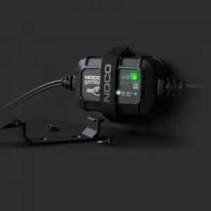 Car & Moto Battery Charger Noco GENIUS5 6/12 Volt 5 Amper-image-6299642