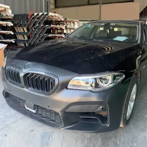 Front Bumper suitable for BMW 5 F10 10-17 Look M5 F90/G30 with Grille & PDC-image-6308352