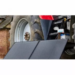 Solar Car & Campervans Battery Charger Osram 200 Watt 12 Volt 20 Amper OHPS200-image-6319685