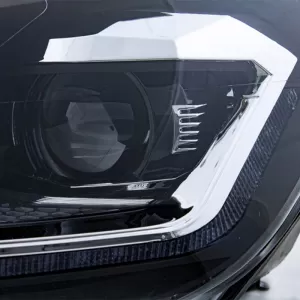 Headlights Set suitable for VW Golf VI (6) 08-12 DRL & LED Signal Dynamic Look Golf 7.5 Black/Silver Line H7 With Motor Carrier-image-6325994