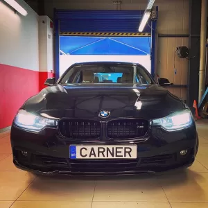 Front Grilles suitable for BMW 3 F30 / F31 11-18 M4 Look with Double Grille Glossy Black with 2 Pcs-image-6330485