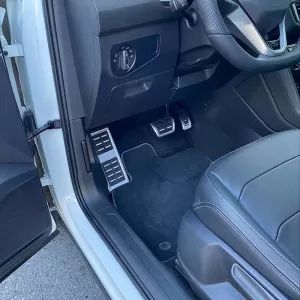 Pedal Aluminium And Footrest Suitable for Audi A1 8X / A3 8V / TT 8S / Q2 / Seat Leon 5F / VW Golf 7 / Passat B8 / Tiguan / Touran 16+ Automatic Set 3 Pcs KPVW03