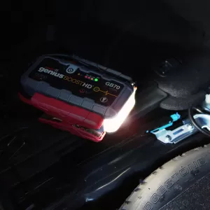 Car Booster And Powerbank Noco Genius Boost GB70 12 Volt 2000A-image-6343559
