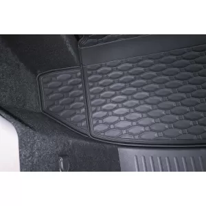 Rigum rubber boot mat suitable for Chery Tiggo 8, PHEV after 2025, lowered 3rd row of seats, 1 piece, black-image-6344692