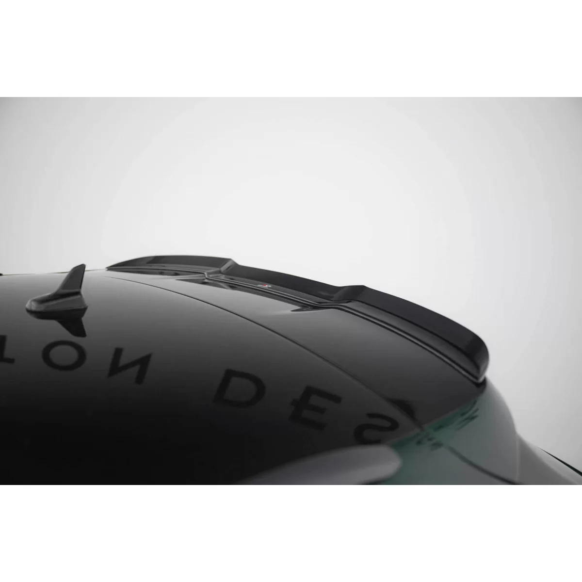 modal-image-6346877