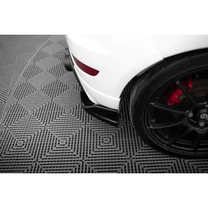 Maxton Design Version 2 Spoiler-Set geeignet für Seitenschweller, Frontstoßstange, Heckstoßstange und Kofferraum des Ford Fiesta ST 2013-2017, Glänzendes Schwarz-image-6350014