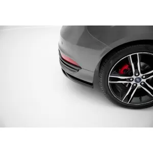 Maxton Design Spoiler-Set geeignet für Seitenschweller, Front-, Heckstoßstange und Kofferraum des Ford Focus ST 2015-2018, Gloss Black-image-6350108