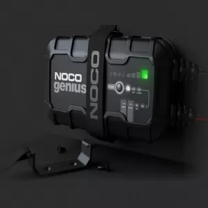 Car & Moto Battery Charger Noco 6/12 Volt 10 Amper GENIUS10EU-image-6350541