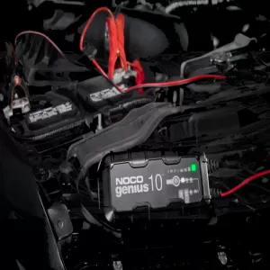 Car & Moto Battery Charger Noco 6/12 Volt 10 Amper GENIUS10EU-image-6350544