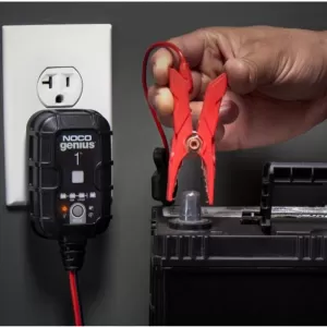 Car & Moto Battery Charger Noco GENIUS1 6/12 Volt 1 Amp-image-6351639